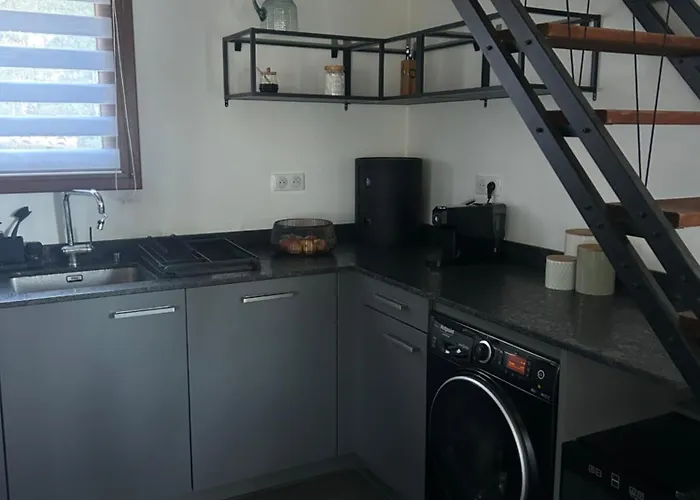 Avec Piscine Et Vue Sur La Baie D'ajaccio * 阿雅克肖