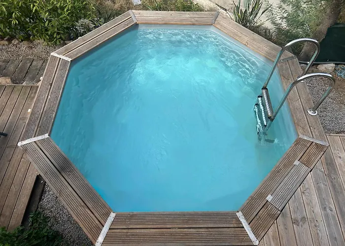 Avec Piscine Et Vue Sur La Baie D'ajaccio * 阿雅克肖